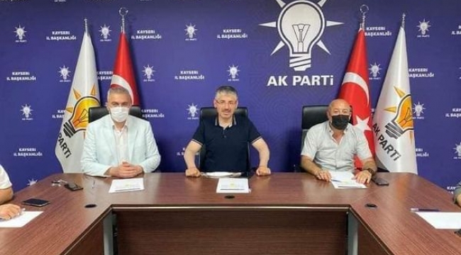 AK Parti Pınarbaşı ilçe teşkilatı il başkanlığında