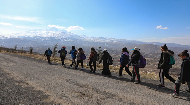 Ali Dağı'nda Yürüyüş Keyfine Katılın