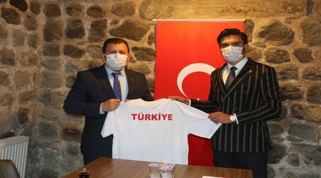  Kabakcı'dan Milli Türk Talebe Birliği İl Başkanı Hakan Pekel'e ziyaret 