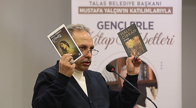 Talas'ta 'Gençlerle Kitap Sohbetleri' Başladı