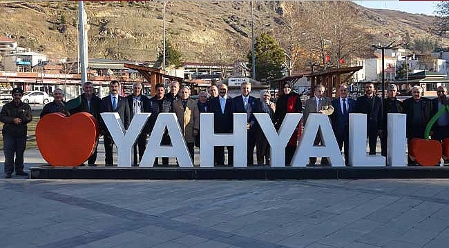 MHP 'Sevdamız Kayseri' Dedi Sorunlara Çözüm Üretti