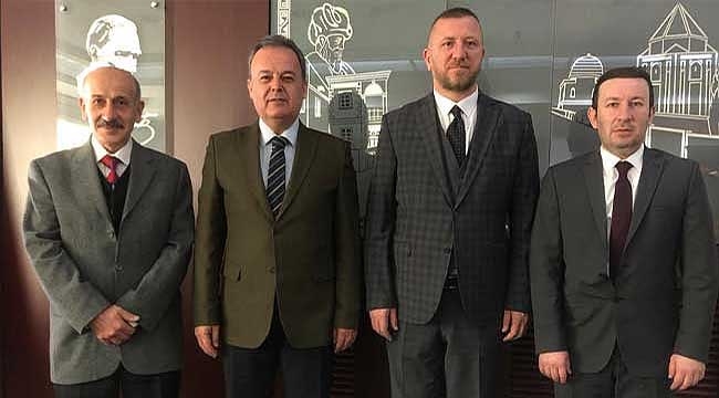 Kayseri Yozgatlılar Federasyonu Başkanı Çağan'dan Kaymakam Karacan'a Ziyaret