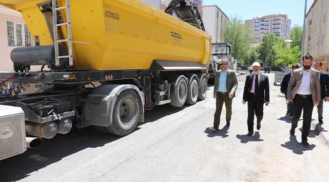 Kocasinan Belediyesi Turgutreis Mahallesi'nde yenileme çalışmalarını sürdüyor