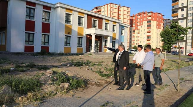 Başkan Palancıoğlu, Kazım Karabekir Mahallesi'nde Yapılan Projeleri İnceledi