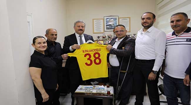 Başkan Palancıoğlu' ndan Bedensel Engelliler Spor Kulübü'ne Ziyaret