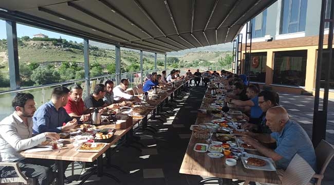 İncesu Belediyesi Marina Sosyal Tesisleri'nde Kahvaltı Organizasyonu 