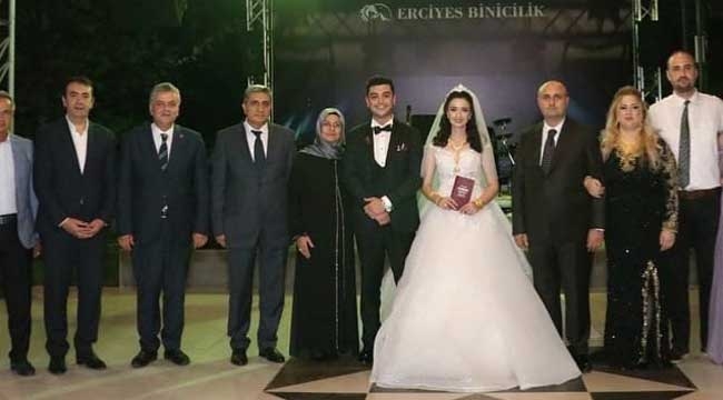 KTO Meclis Başkanı Arslan, Bakan ve Çelik Ailelerin Düğünlerine Katıldı