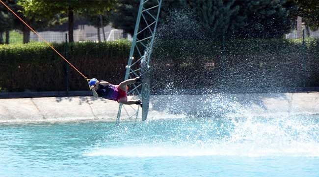 Spor A.Ş. Kablolu Su Kayağı Türkiye Şampiyonasına 15 sporcuyla gidecek