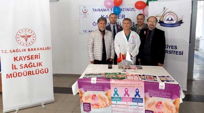 Erciyes Üniversitesi Tıp Fakültesi'nde Meme Kanseri Farkındalık Etkinliği