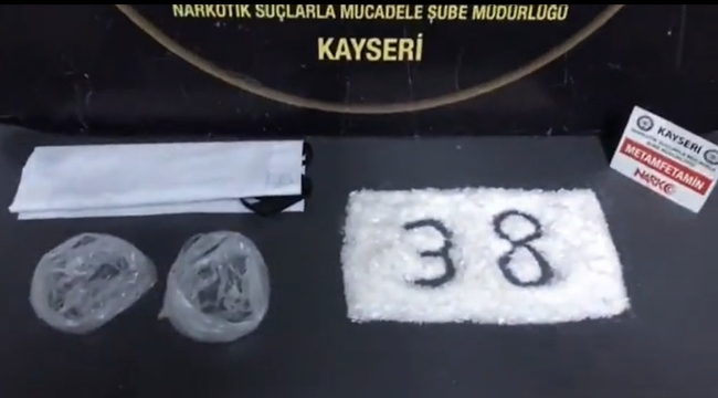 Kayseri'ye uyuşturucu sokan şüpheli yakalandı 