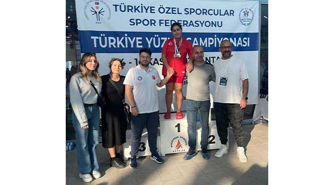 Otizmli sporcu Elçin Erol, Türkiye Şampiyonu oldu 