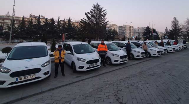 Kayseri Büyükşehir'den Deprem Bölgesine 10 Araç Desteği Daha