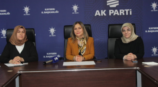 AK Parti Kadın Kolları İl Başkanlığı haftalık yönetim kurulu toplantısını gerçekleştirdi.