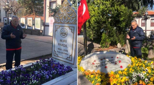 Başkan Büyükkılıç'tan Yazıcıoğlu ve Pakdil'in Kabirlerine Ziyaret ve Dua