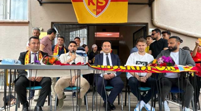 Kayserisporlu Futbolcular Öğrencilerle Bir Araya Geldi