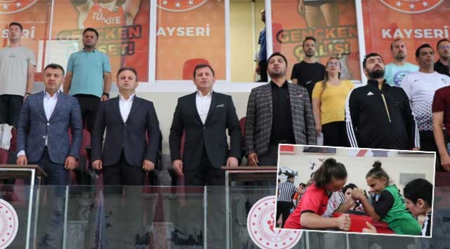 Okul Sporları Bilek Güreşi Yıldızlar Türkiye Birinciliği Müsabakaları Başladı