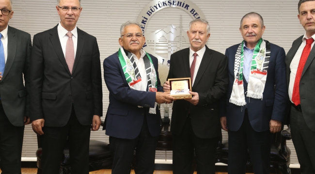 Filistin Büyükelçisi'nden Başkan Büyükkılıç'a Ziyaret