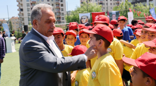 Talas'ta Yaz Spor Kurslarına Coşkulu Açılış