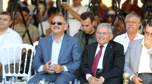 Bakan Özhaseki'den Başkan Büyükkılıç'a: "Hizmetlerini Maşallah Konuşturuyor"