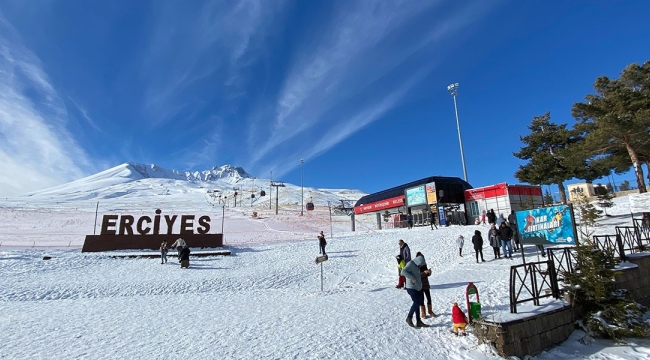 Erciyes'te kayak sezonu açılıyor