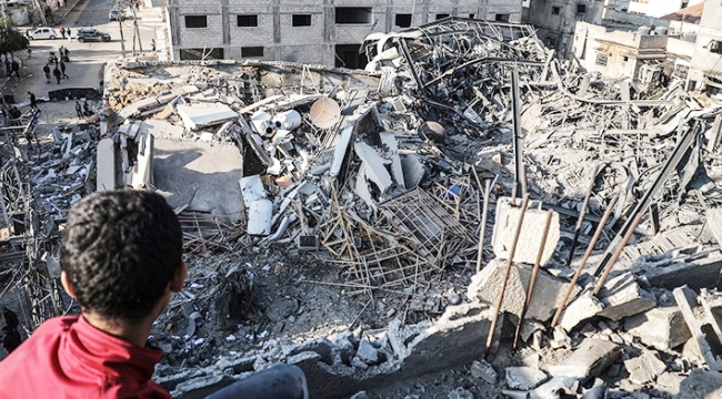 Gazze'de en büyük ve yıkıcı bombalar kullanıldı