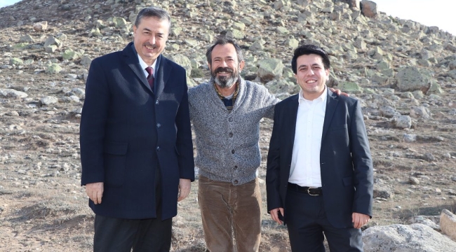 Yeşilhisar Kaymakamı ve Belediye Başkanı Karaağaç Dizisinin Çekim Setini Ziyaret Etti