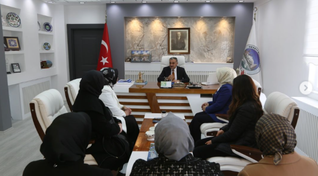 İl Kadın Kolları Başkanı Meral Koşar'dan Başkan Cabbar'a Ziyaret 