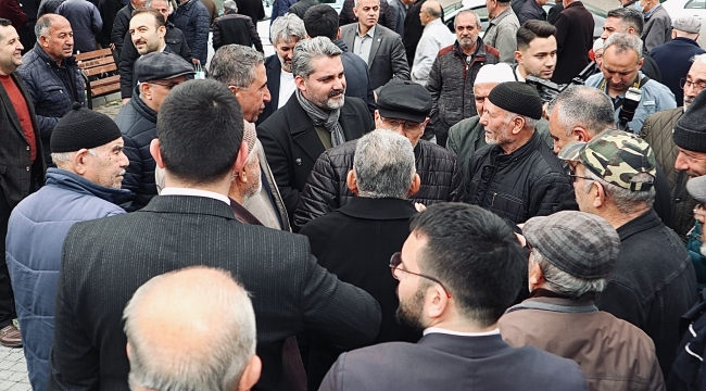 AK Parti İl Başkanı Fatih Üzüm ve Büyükşehir Belediye Başkanı Memduh Büyükkılıç İldem Bölgesinde Vatandaşlar ile Buluştu