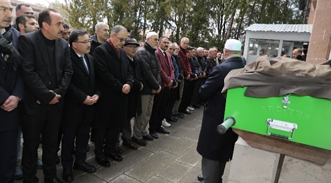 Bakan Özhaseki, İncesu'da cenaze namazına katıldı