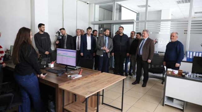 Başkan Palancıoğlu, Teknopark'taki Firmaları Ziyaret Etti