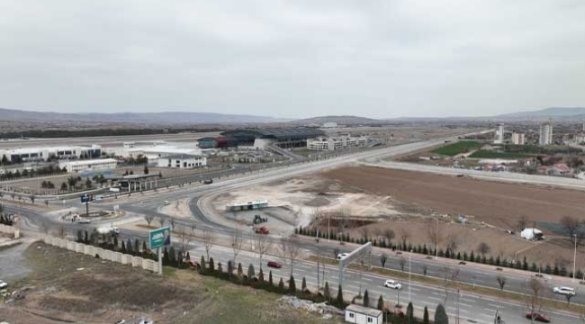 Büyükşehir'den Havalimanı Yeni Terminal Binası Önüne 150 Milyon TL'lik Yeni Yol