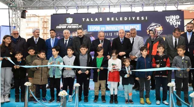 Türkiye'nin İlk Sabit Arenalı Espor Merkezi