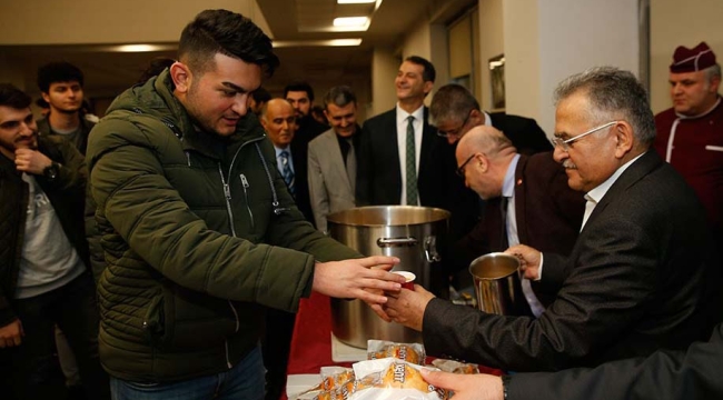Büyükşehir'den gençlere 10 milyon porsiyon çorba ikramı