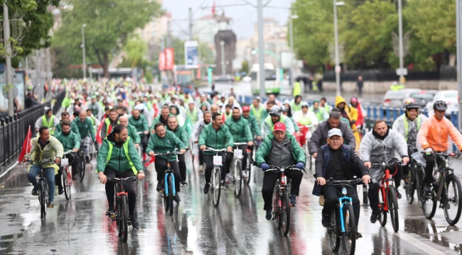 Bisikletseverler  'Sağlıklı Yaşamın Keyfini Birlikte Sürelim' Sloganı İle Pedal Çevirdiler