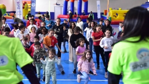 Büyükşehir Spor A.Ş.'den Pınarbaşı'da "Çocuk Şenliği"